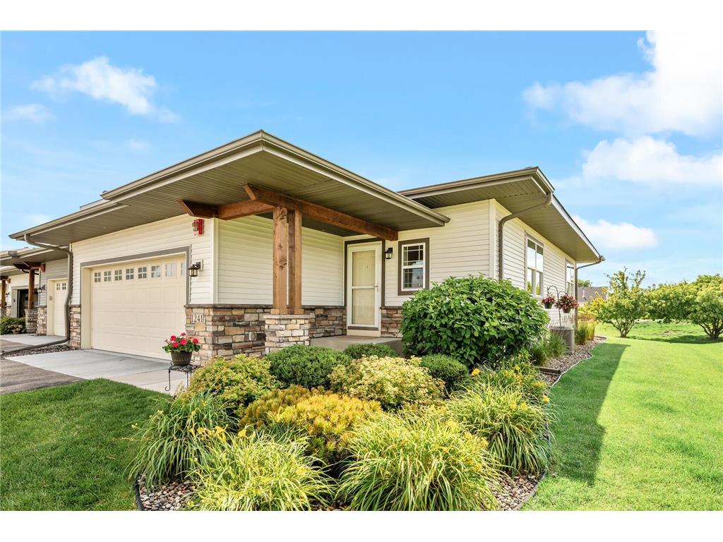 1241 Vernon Drive Carver MN 55315 6566146 image1