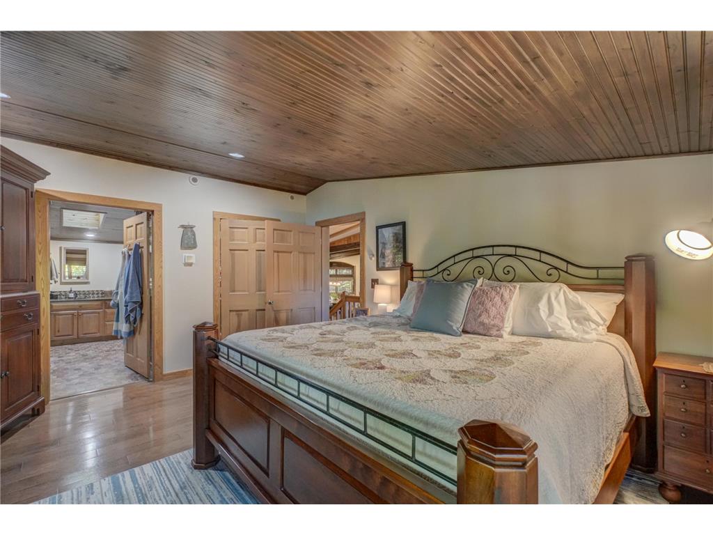 12416 W Roberts Lane Hayward WI 54843 - Little Round Lake 6802939 image33