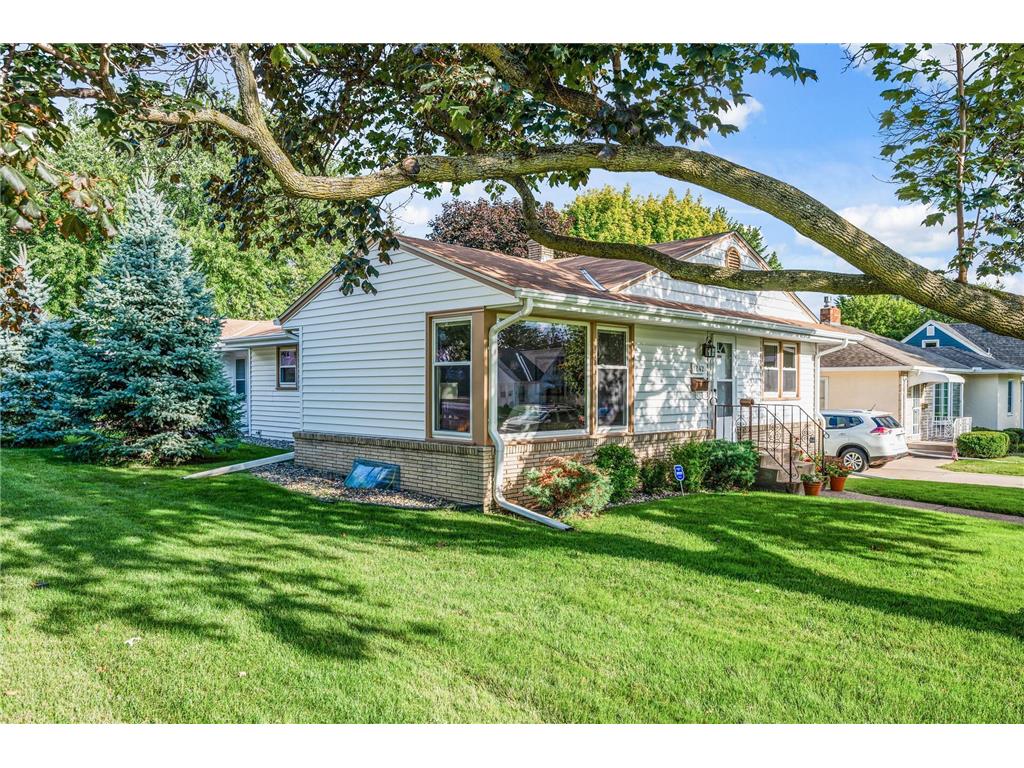 1242 Cherokee Avenue, West Saint Paul, MN, 55118 MLS 6251596 Edina