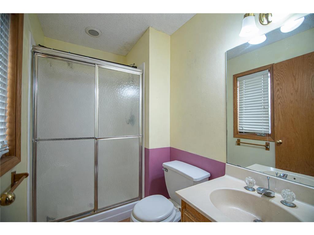 1242 Myrtle Street N Maplewood MN 55119 7036827 image10