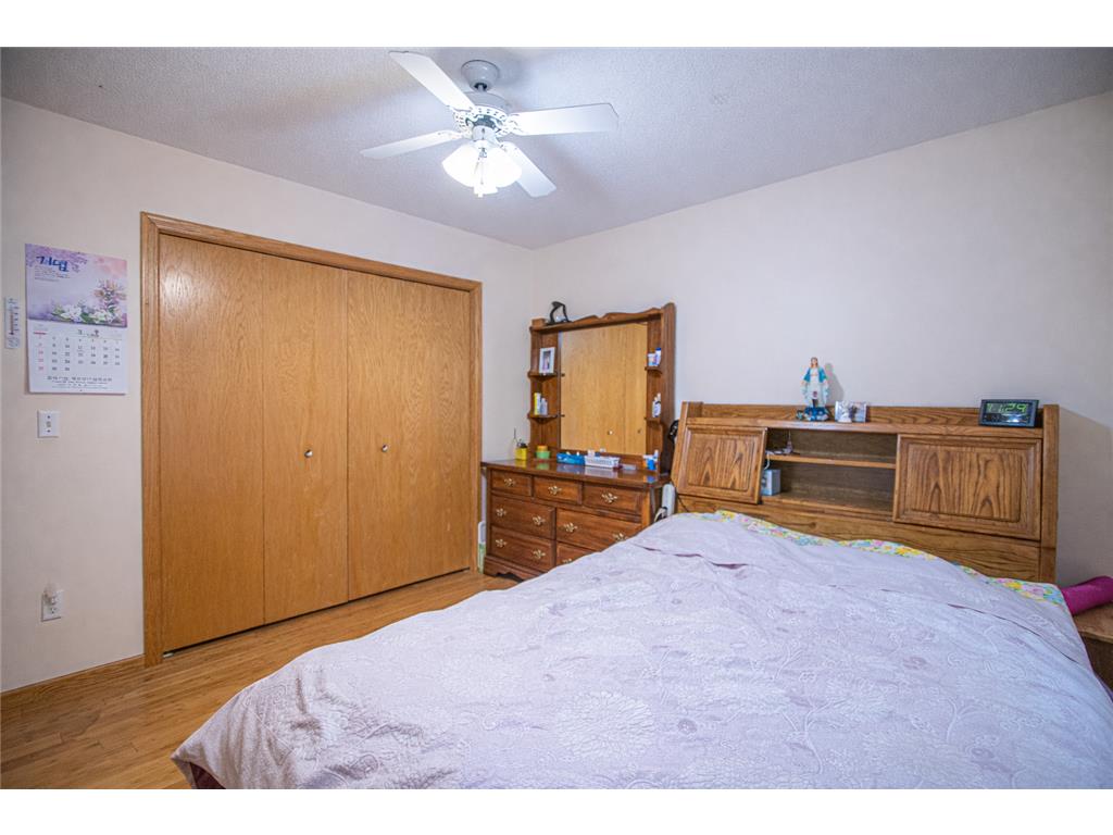 1242 Myrtle Street N Maplewood MN 55119 7036827 image12