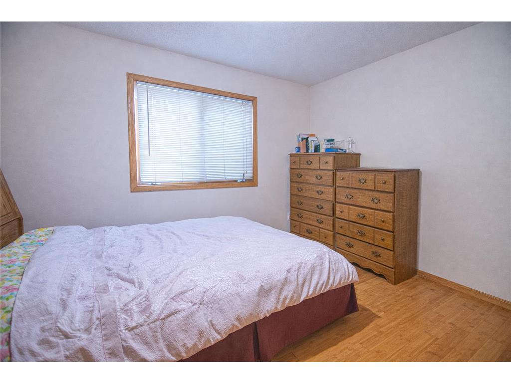 1242 Myrtle Street N Maplewood MN 55119 7036827 image13