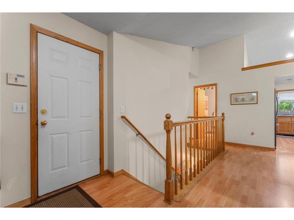 1242 Myrtle Street N Maplewood MN 55119 7093163 image14