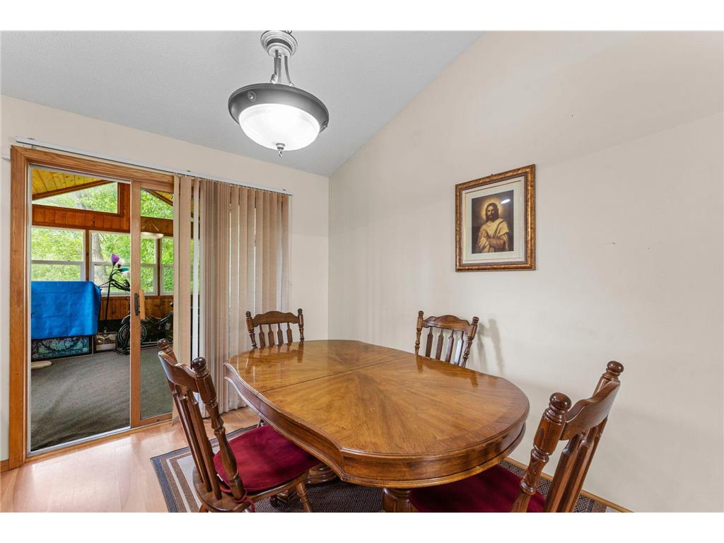 1242 Myrtle Street N Maplewood MN 55119 7093163 image20