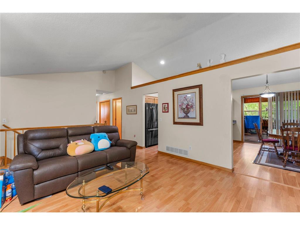 1242 Myrtle Street N Maplewood MN 55119 7093163 image26