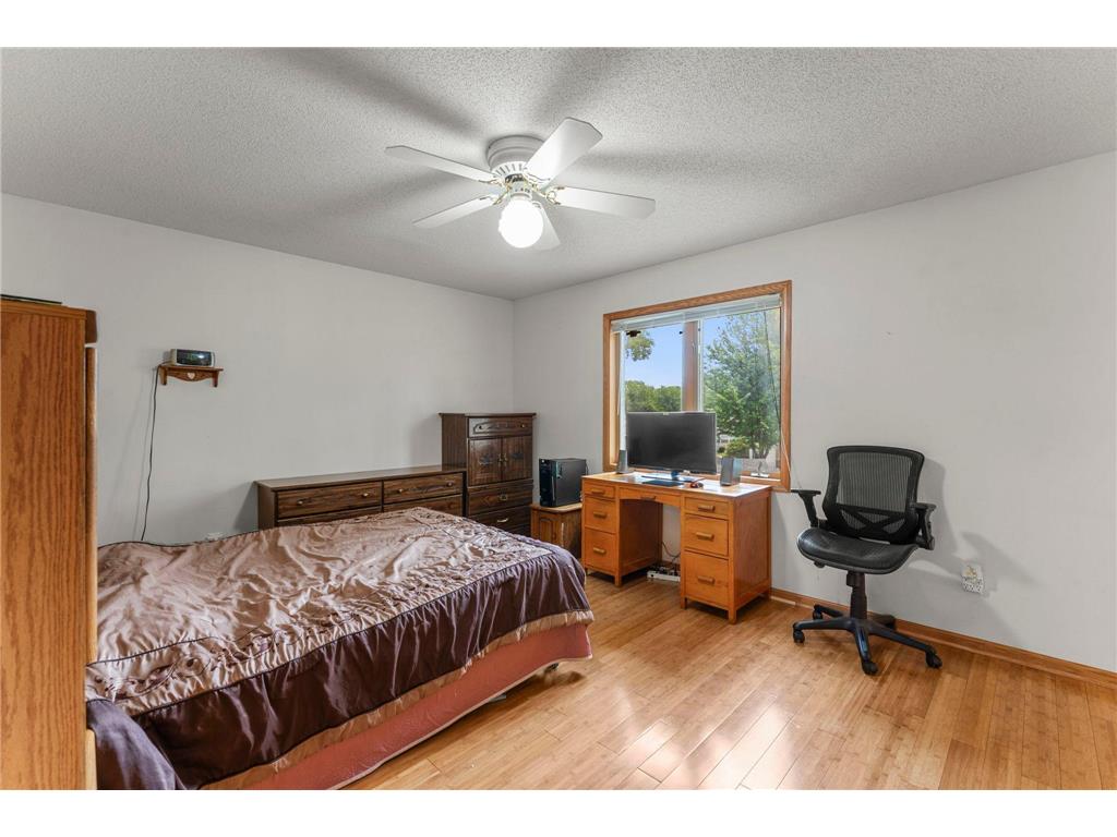 1242 Myrtle Street N Maplewood MN 55119 7093163 image30
