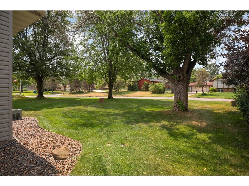 12420 Pineview Trail Dayton MN 55327 7110268 image24