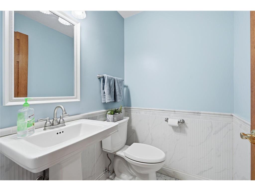 12428 54th Avenue N Plymouth MN 55442 - Bass Lake 7094336 image38