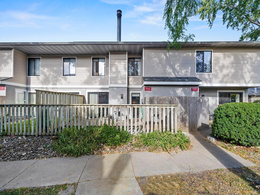 1243 Landmark Trail S Hopkins MN 55343 6566990 image1