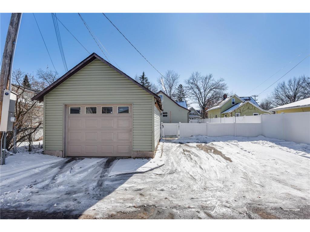 1243 Reaney Avenue Saint Paul MN 55106 7036628 image27