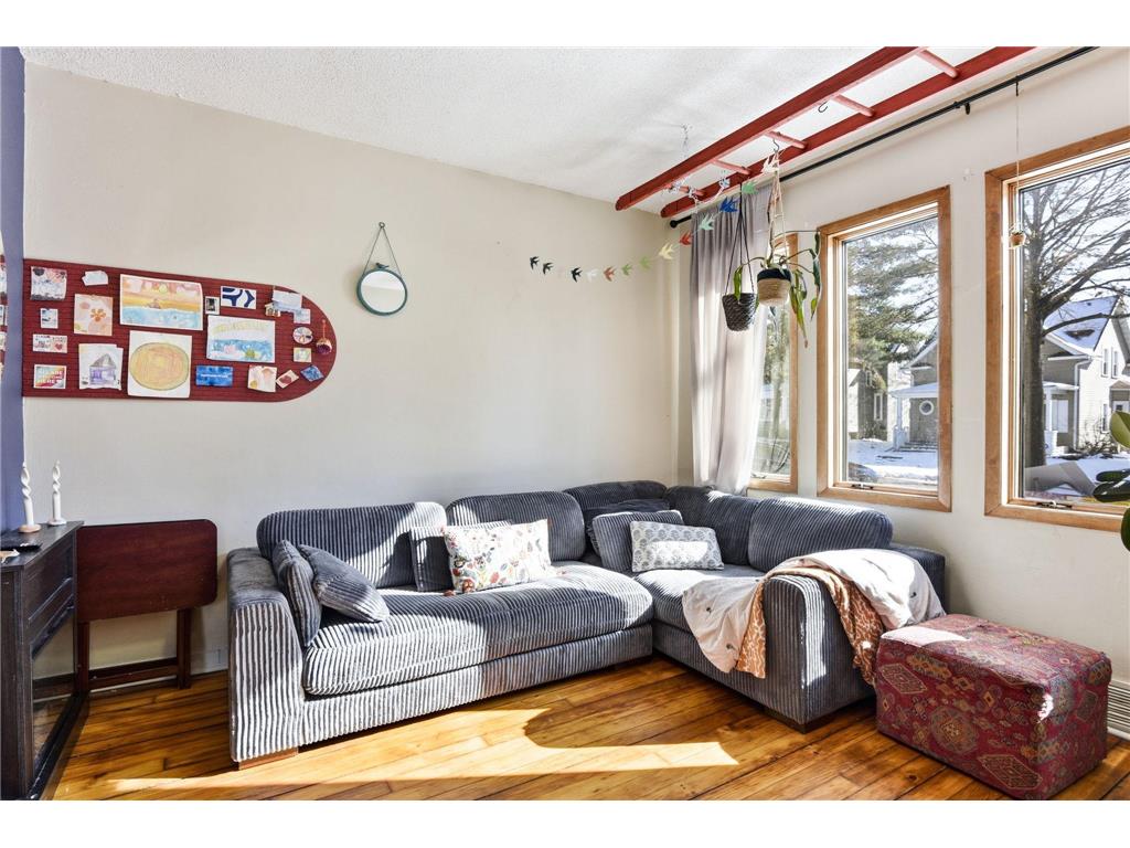 1243 Reaney Avenue Saint Paul MN 55106 7036628 image8