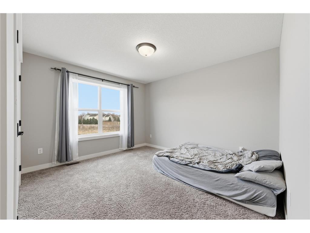 12430 Alder Street NW Coon Rapids MN 55448 7055832 image33