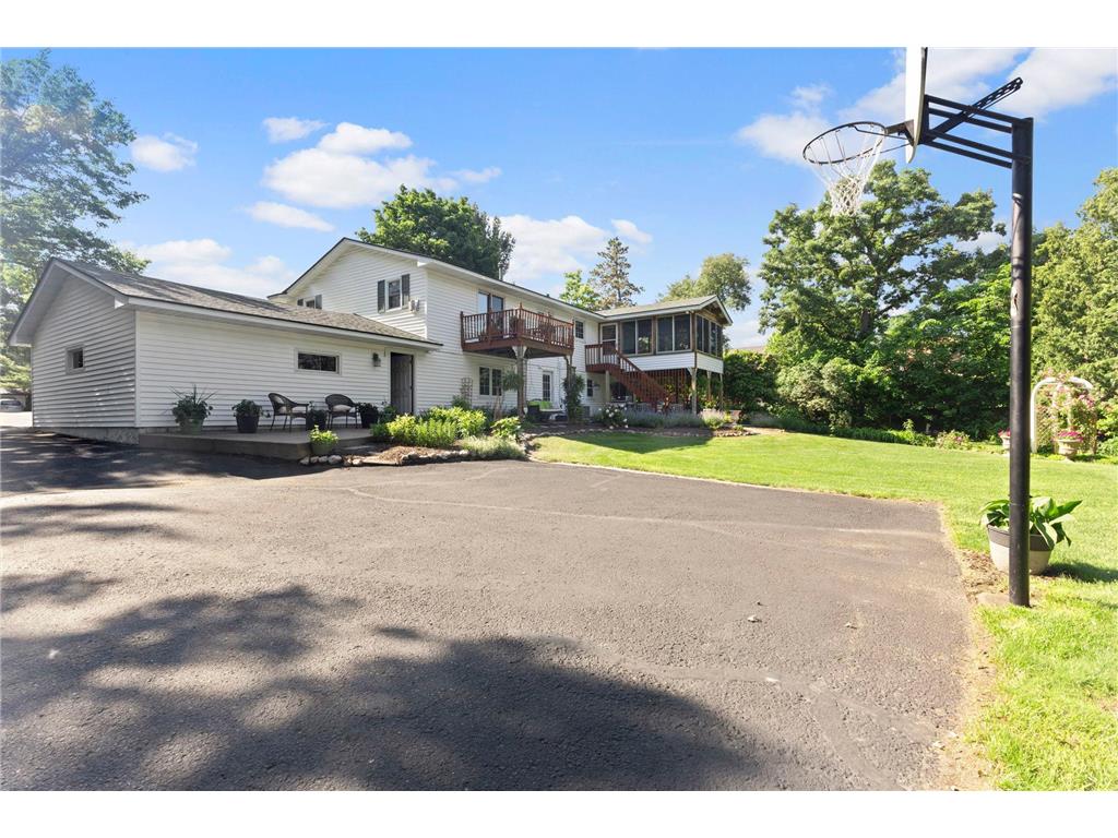 12431 Flintwood Street NW Coon Rapids MN 55448 7091894 image2
