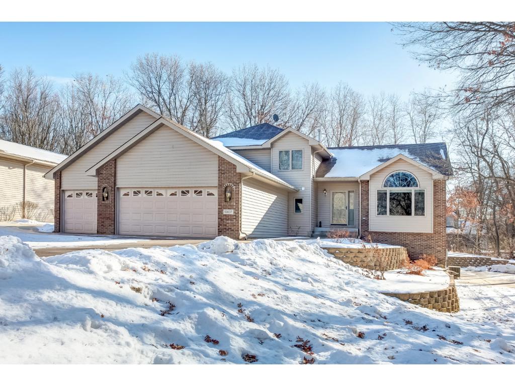 12437 284th Avenue NW, Baldwin Twp, MN, 55398 MLS 4907725 Edina Realty