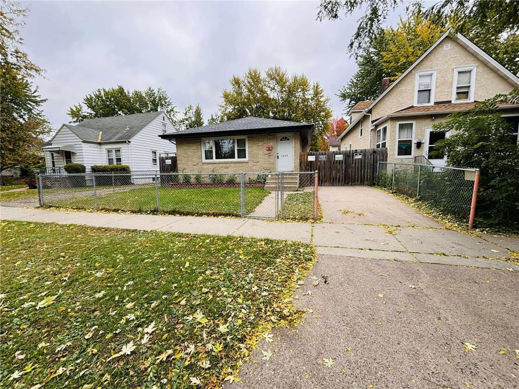 1244 Burr Street Saint Paul MN 55130 6806386 image1