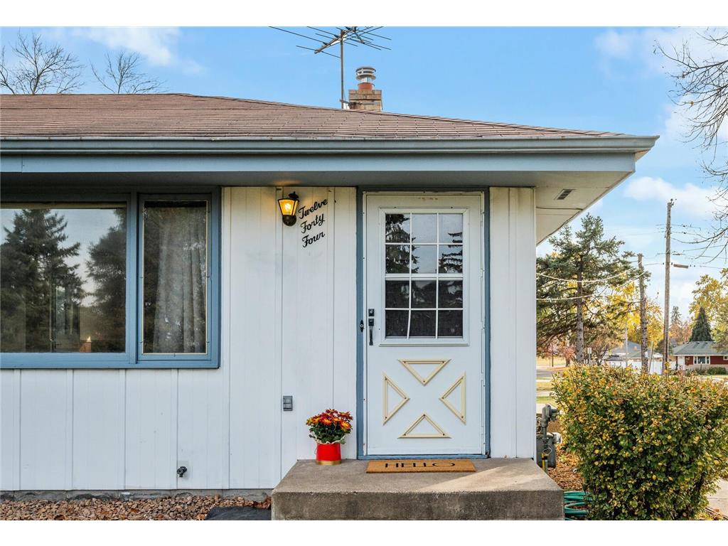 1244 Cope Court E Maplewood MN 55109 6625590 image1