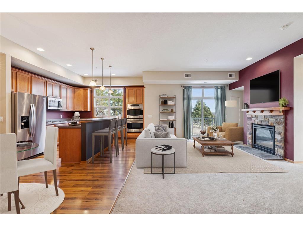 1244 County Road D E #106 Maplewood MN 55109 7023930 image1