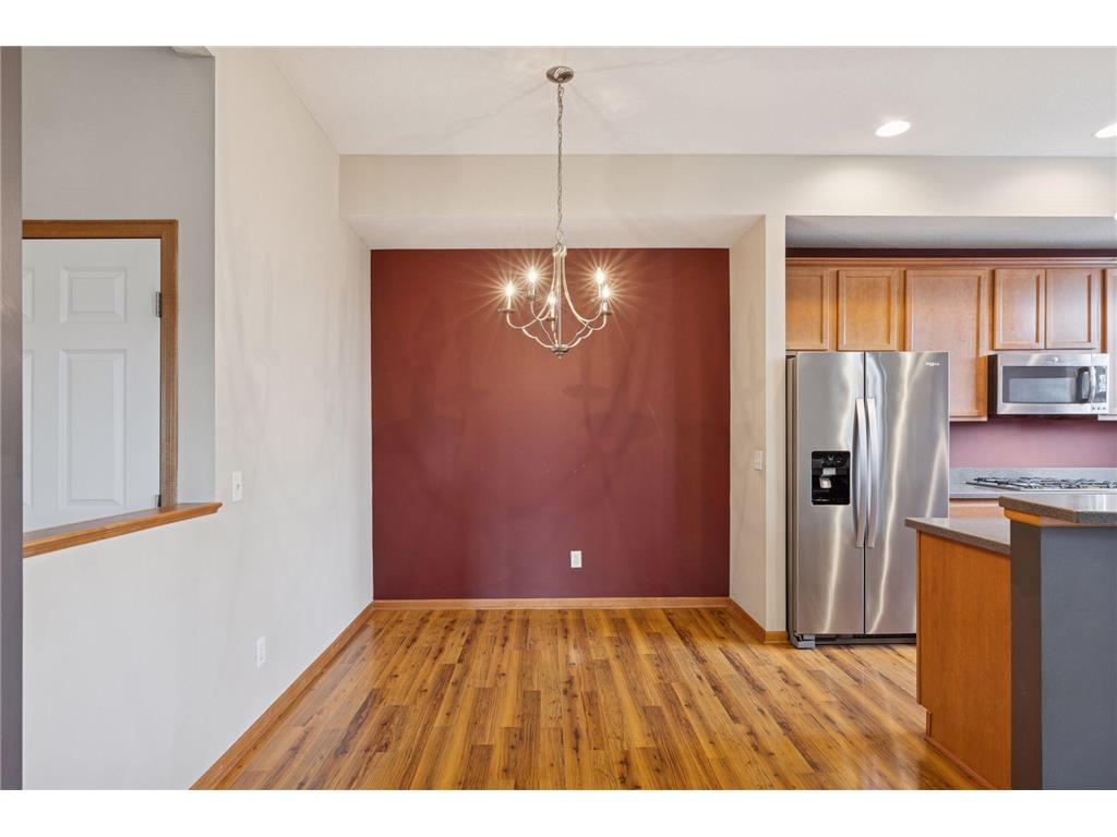 1244 County Road D E #106 Maplewood MN 55109 7023930 image12