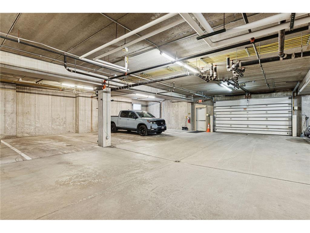 1244 County Road D E #106 Maplewood MN 55109 7023930 image30