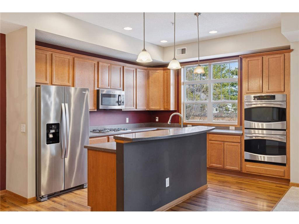 1244 County Road D E #106 Maplewood MN 55109 7023930 image4