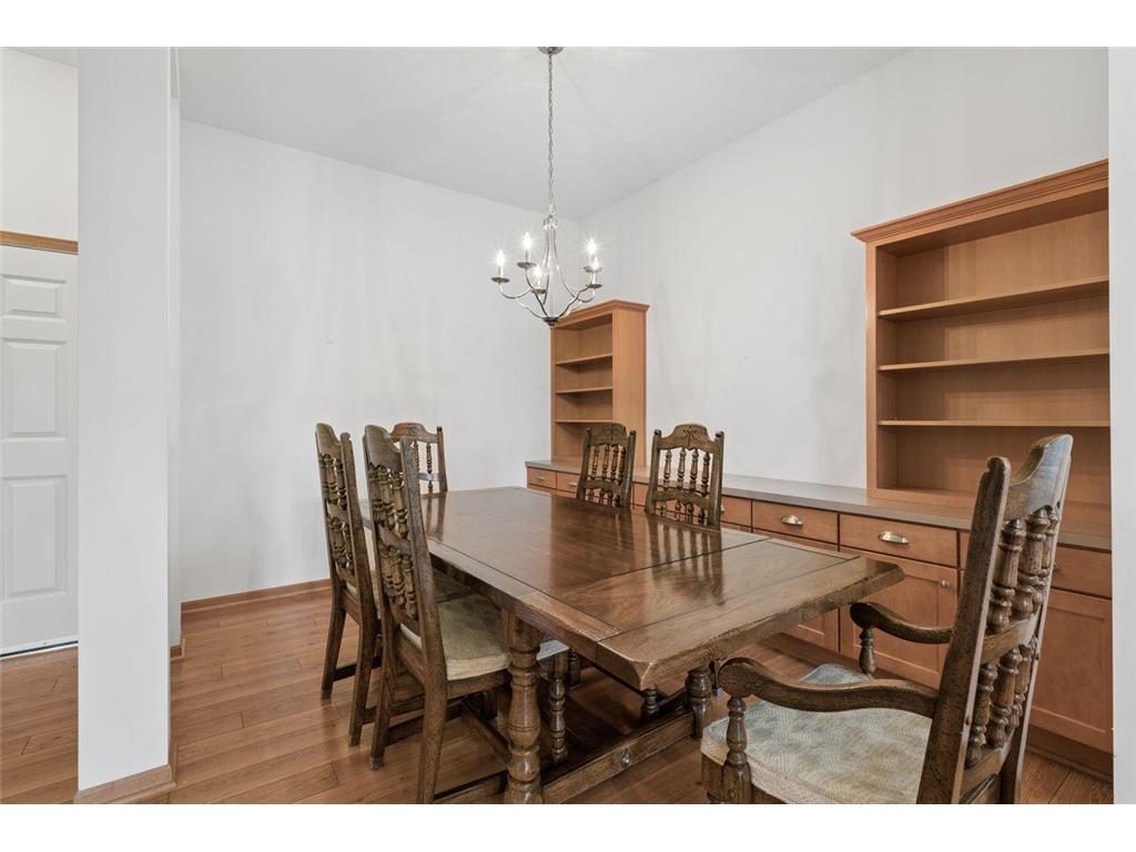 1244 County Road D E #205 Maplewood MN 55109 7044040 image10