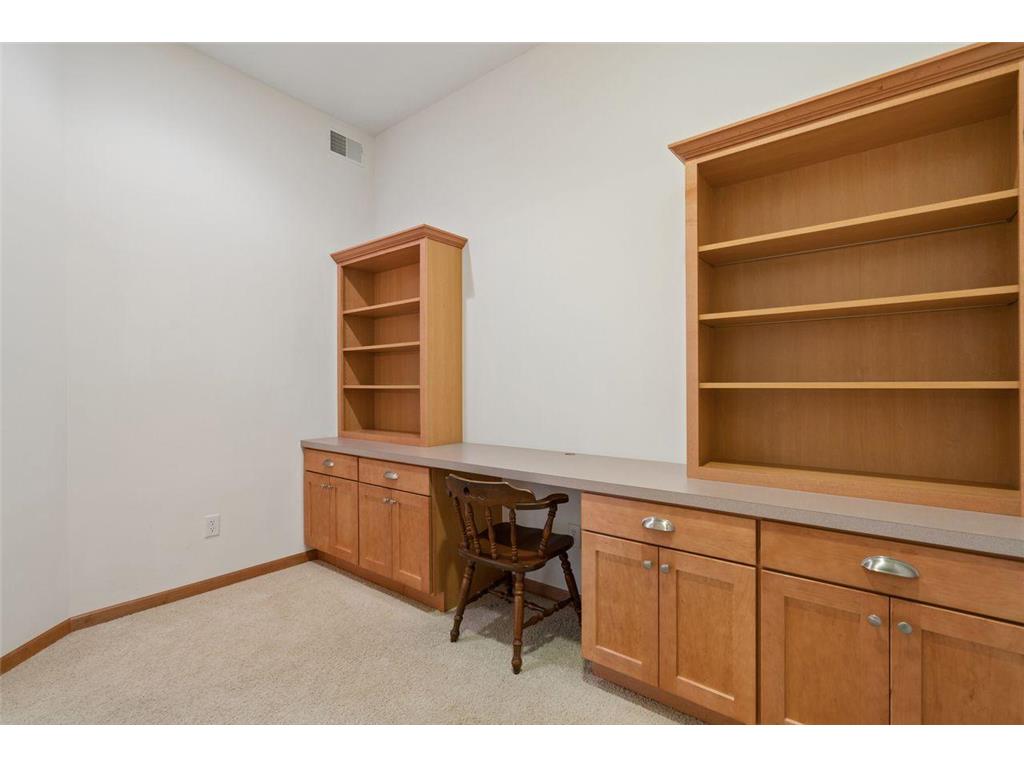 1244 County Road D E #205 Maplewood MN 55109 7044040 image22