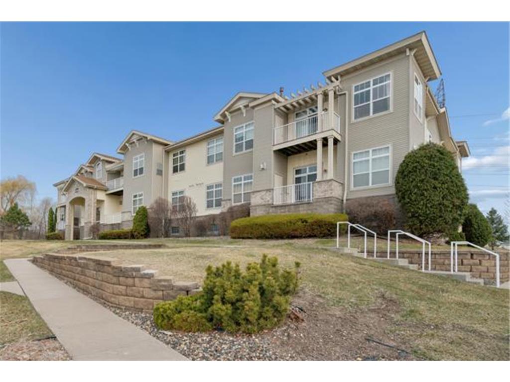 1244 County Road D E #206 Maplewood MN 55109 7059728 image1