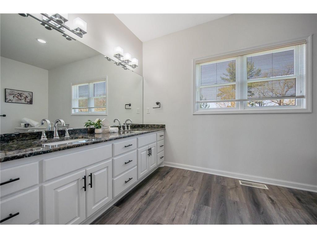 12446 190th Street Page Twp MN 56353 - Rum River 6703518 image22