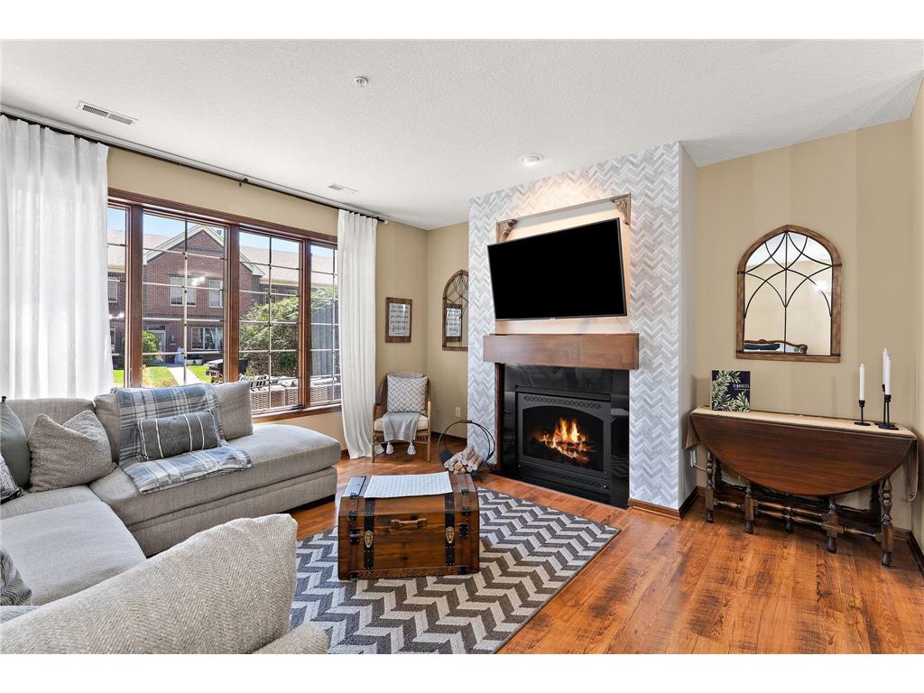 12449 Flanders Court NE #G Blaine MN 55449 7069059 image10