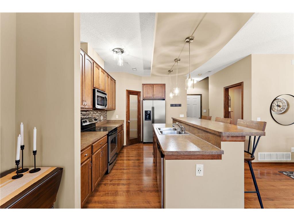 12449 Flanders Court NE #G Blaine MN 55449 7069059 image14