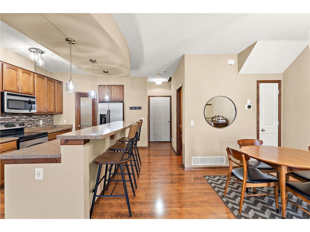 12449 Flanders Court NE #G Blaine MN 55449 7069059 image17