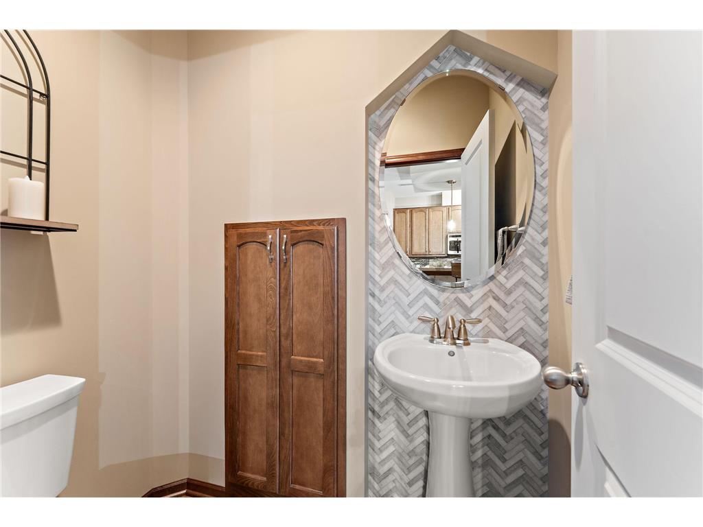 12449 Flanders Court NE #G Blaine MN 55449 7069059 image22