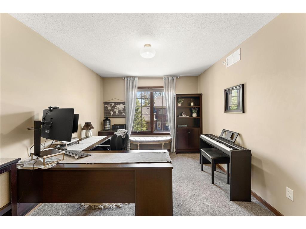 12449 Flanders Court NE #G Blaine MN 55449 7069059 image26