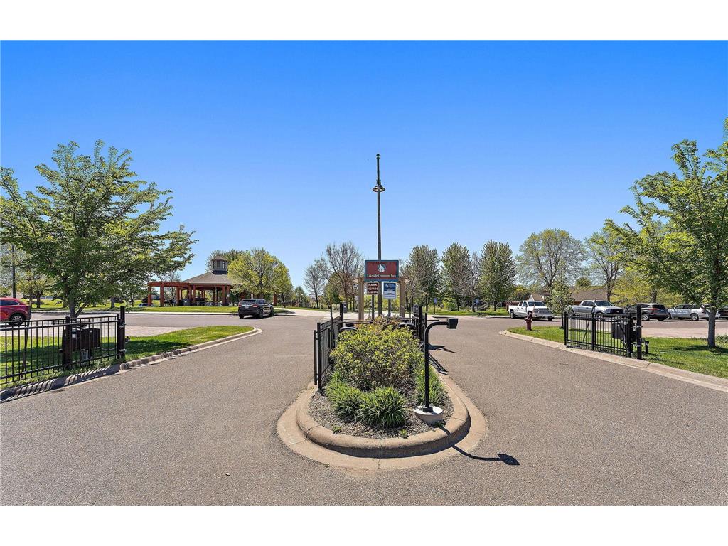 12449 Flanders Court NE #G Blaine MN 55449 7069059 image39