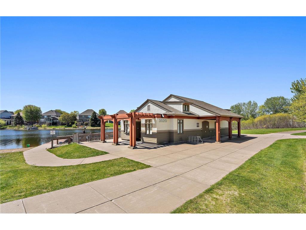 12449 Flanders Court NE #G Blaine MN 55449 7069059 image40