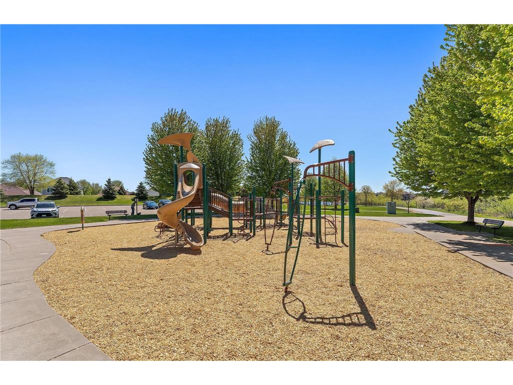 12449 Flanders Court NE #G Blaine MN 55449 7069059 image43