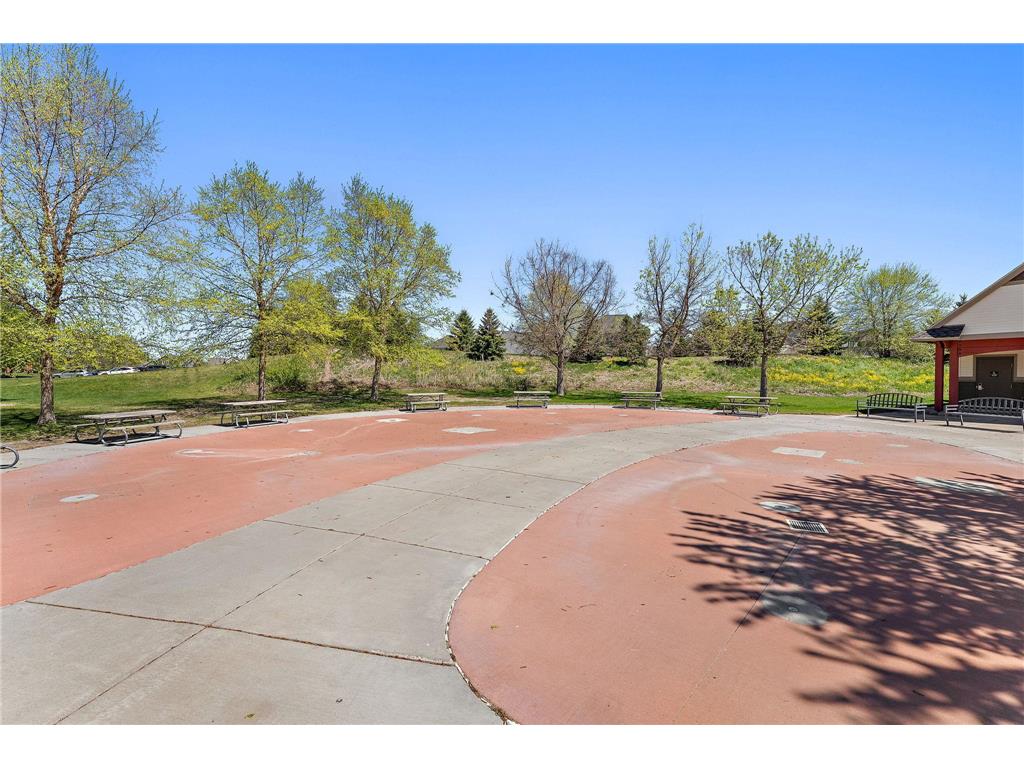12449 Flanders Court NE #G Blaine MN 55449 7069059 image49