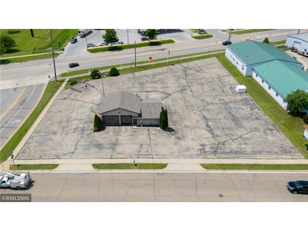 1245 Eastgate Drive SE Rochester MN 55904 6740358 image17