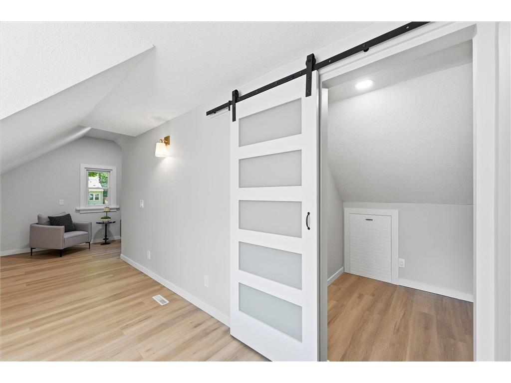 1245 Jefferson Avenue Saint Paul MN 55105 7089062 image33