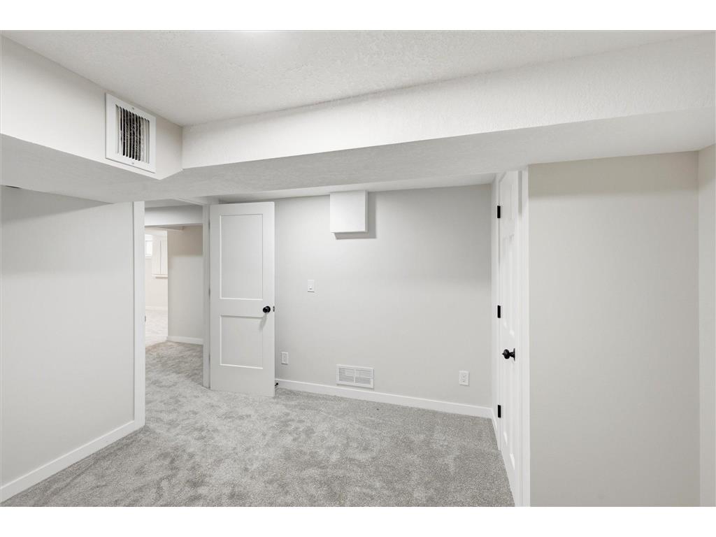 1245 Jefferson Avenue Saint Paul MN 55105 7089062 image40