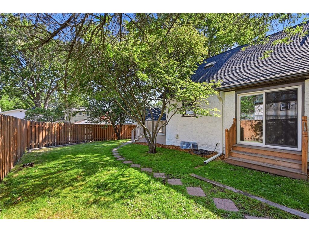 1245 Jefferson Avenue Saint Paul MN 55105 7089062 image49