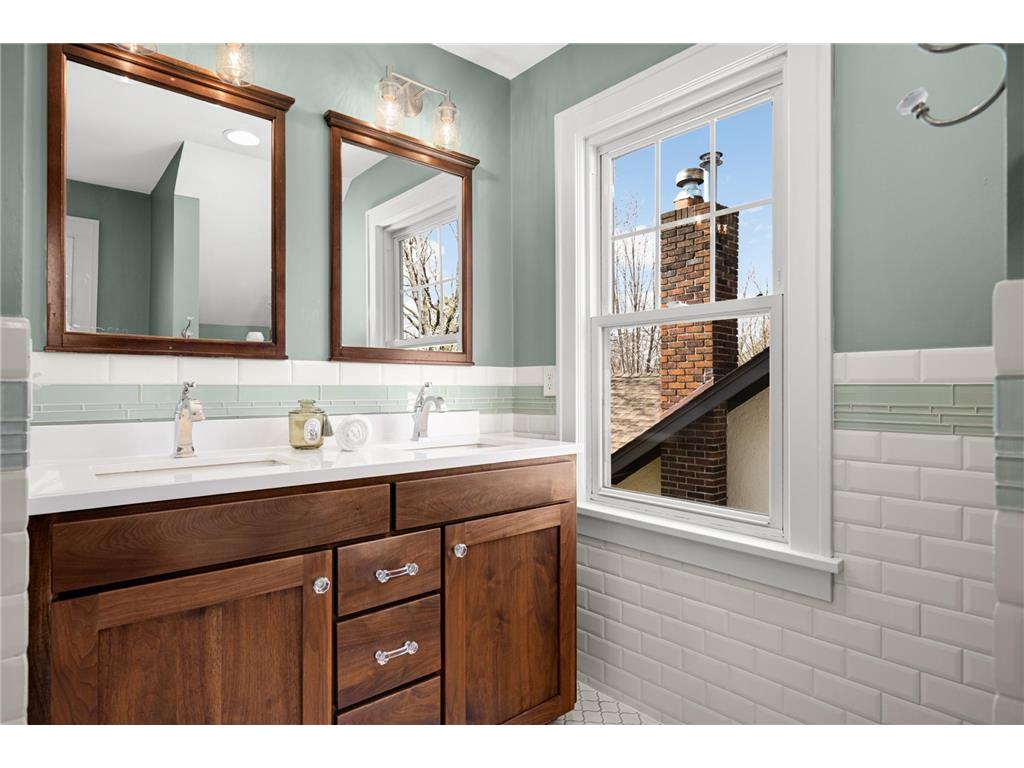 1245 Stanford Avenue Saint Paul MN 55105 7016714 image26