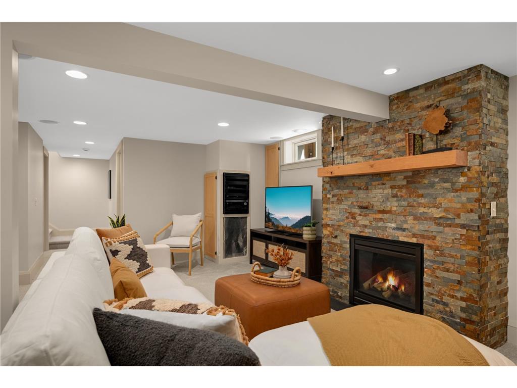 1245 Stanford Avenue Saint Paul MN 55105 7016714 image28