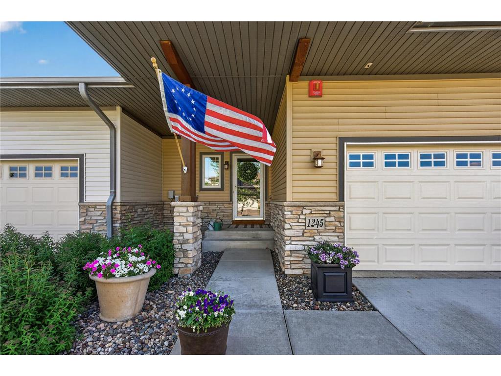 1245 Vernon Drive Carver MN 55315 7090484 image2