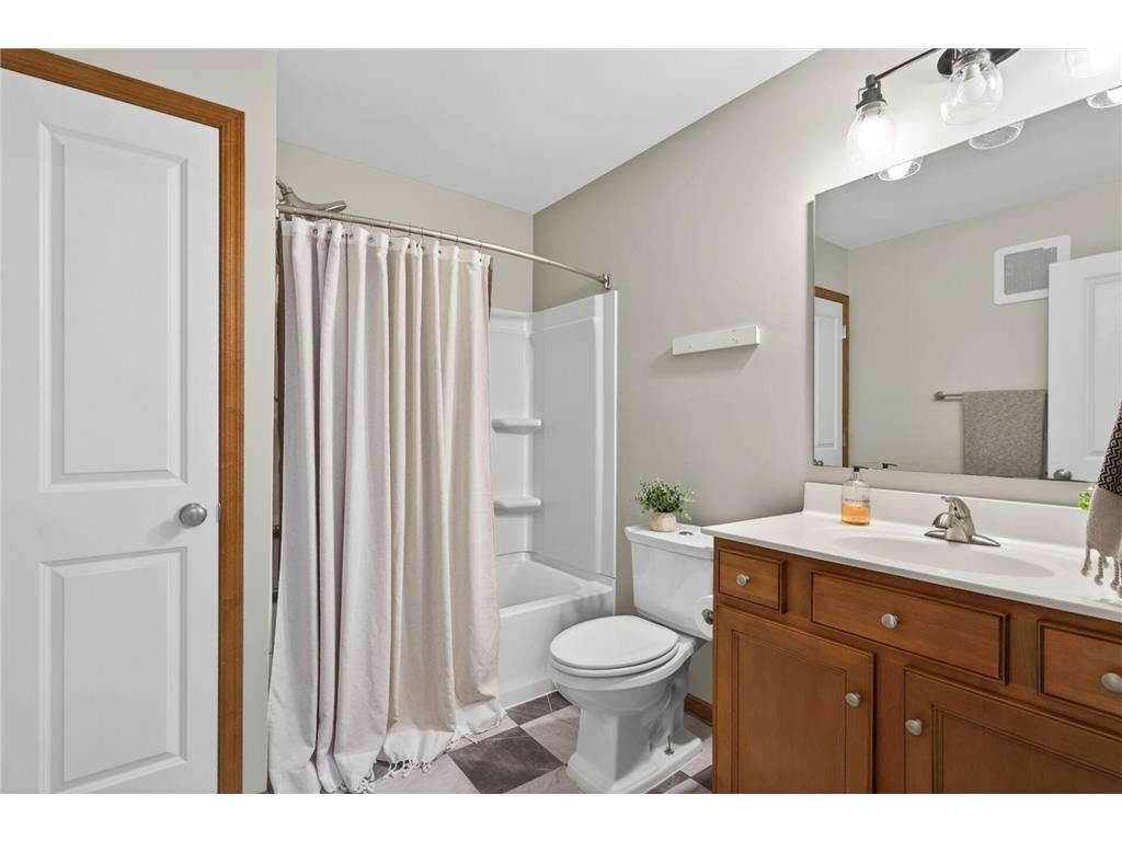 1245 Vernon Drive Carver MN 55315 7090484 image21