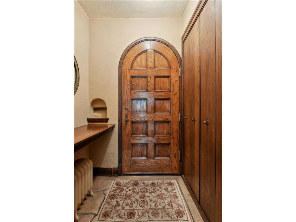 1246 W Minnehaha Parkway Minneapolis MN 55419 - Minnehaha Creek 6480141 image1