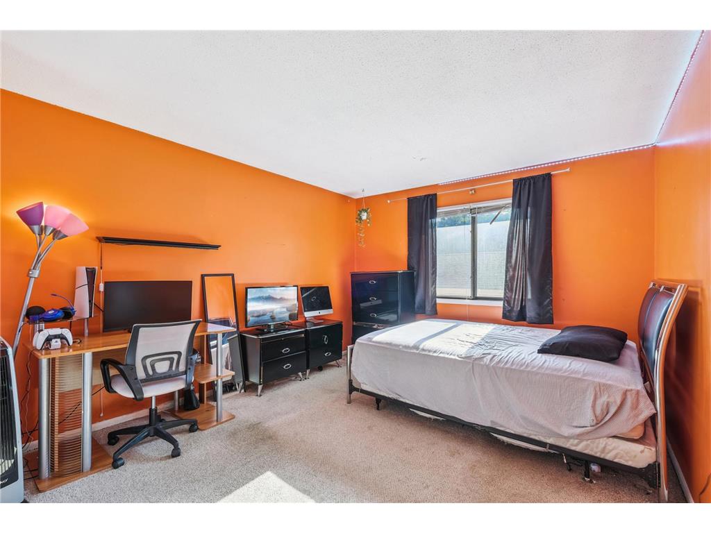 12463 Drake Street NW Coon Rapids MN 55448 6790277 image15