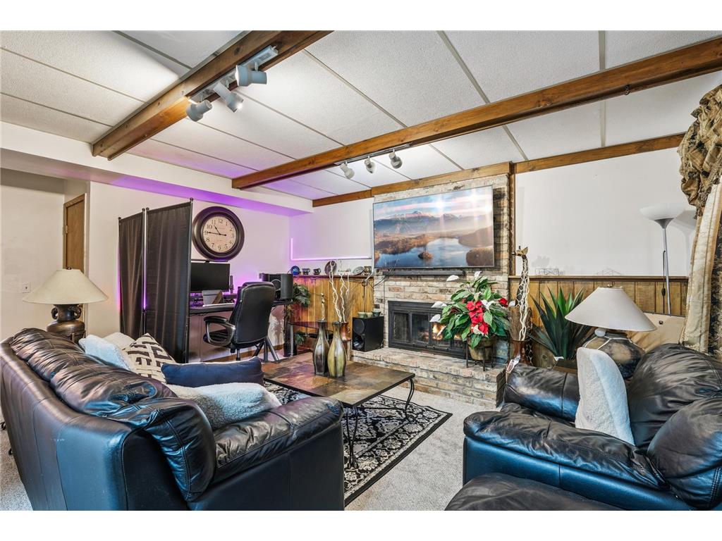 12463 Drake Street NW Coon Rapids MN 55448 6790277 image23