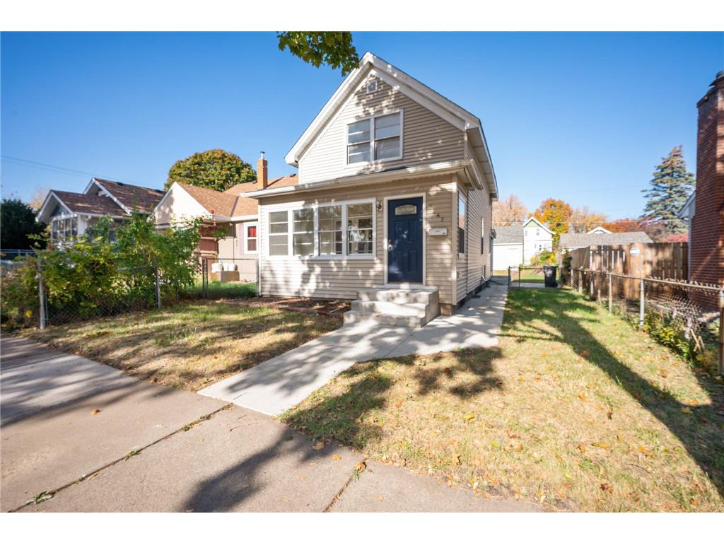 1247 5th Street E Saint Paul MN 55106 6626492 image1