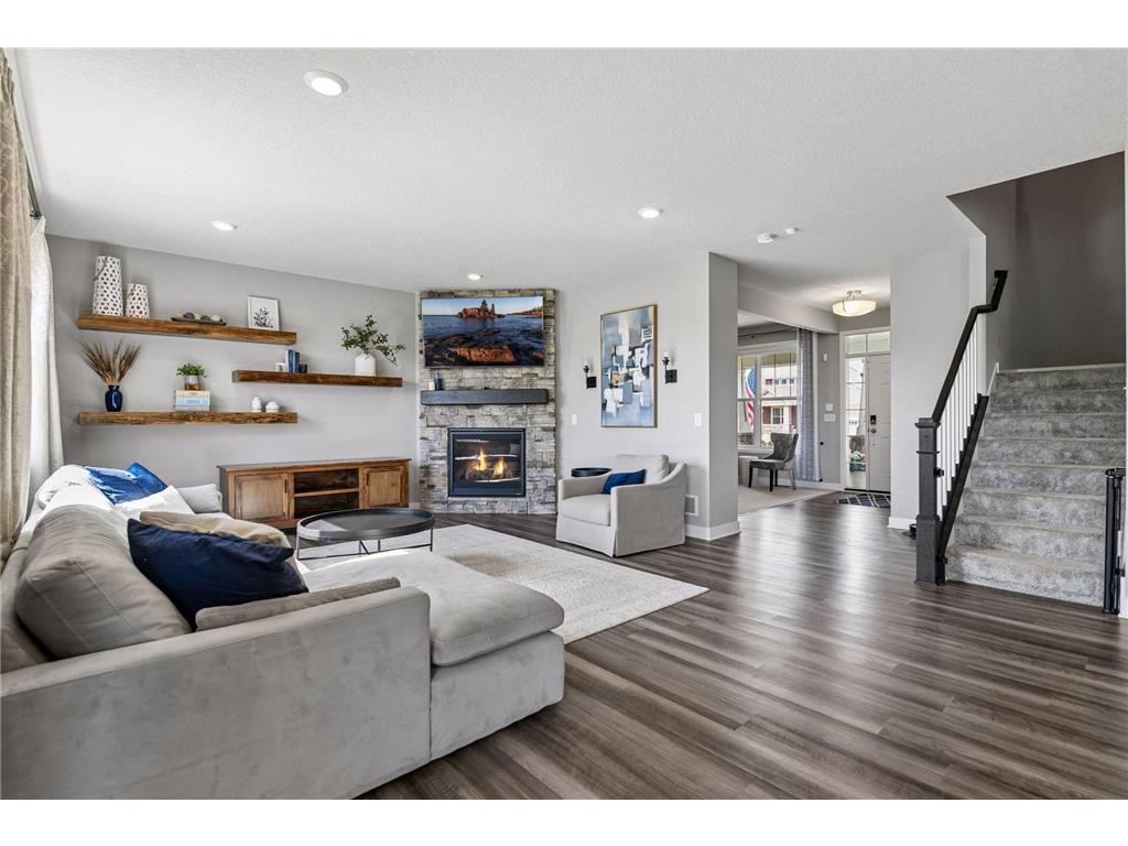 1247 Maple Lane Carver MN 55315 7081035 image9